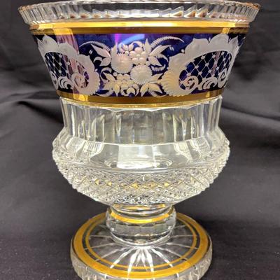 Exquisite Cut Glass Vase