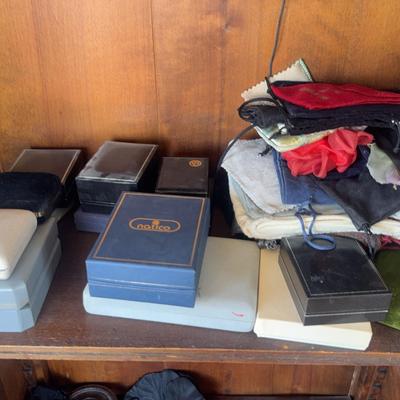  Vintage Jewelry Boxes, And Pouches Lot Lots Of Old Boxes
