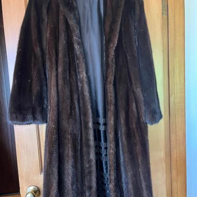 Flier Furs of Beverly Hills, Brown Mink Fur Coat, Sm to Med - Vintage