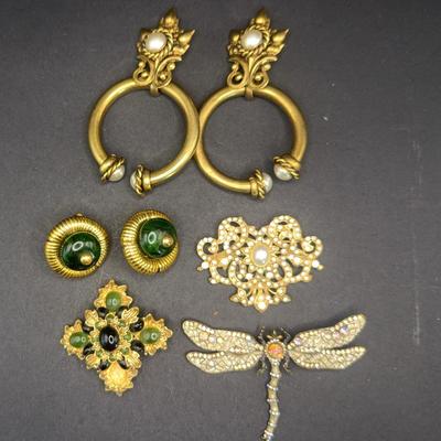 Vintage Brooches and Earrings - All Ornate