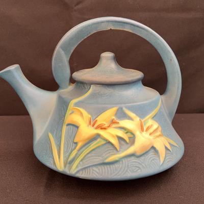 Roseville Pottery Blue Zephyr Lily Teapot – USA Marked #71