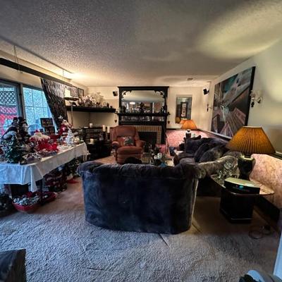 Sale Photo Thumbnail #164