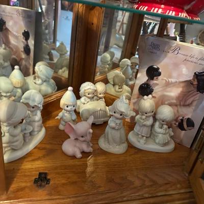 Sale Photo Thumbnail #144