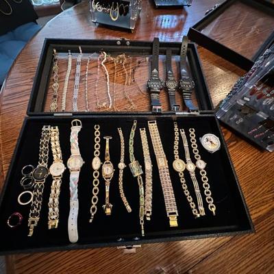 Sale Photo Thumbnail #136