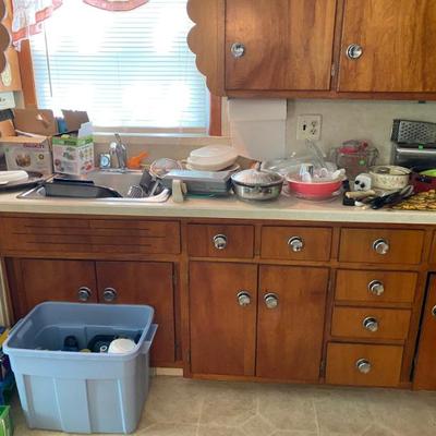 EstateSalesByOlga in Colonia, NJ