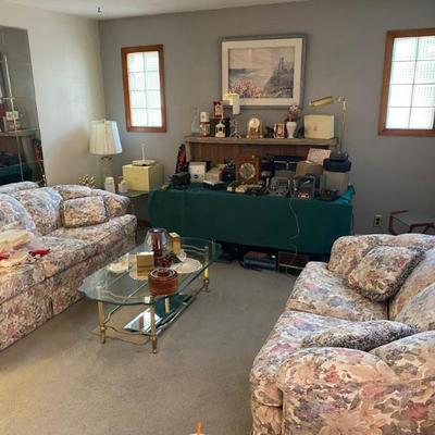 EstateSalesByOlga in Colonia, NJ