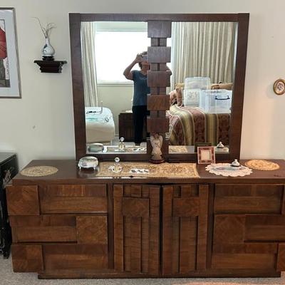 Sale Photo Thumbnail #161