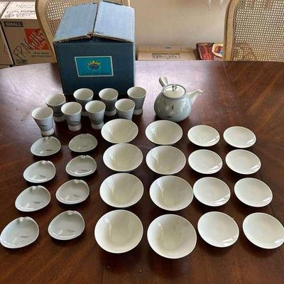 KAS061- De Ville Fine China Set