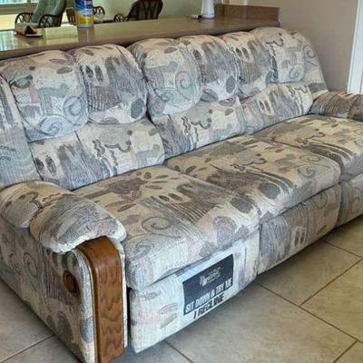 KAS021- Very Comfortable Douglas Motion Recliner Sofa w/ Storage Too