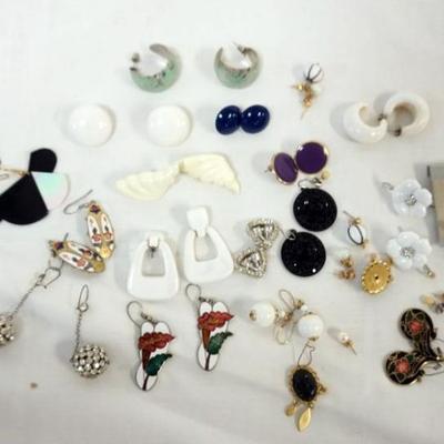 Sale Photo Thumbnail #158