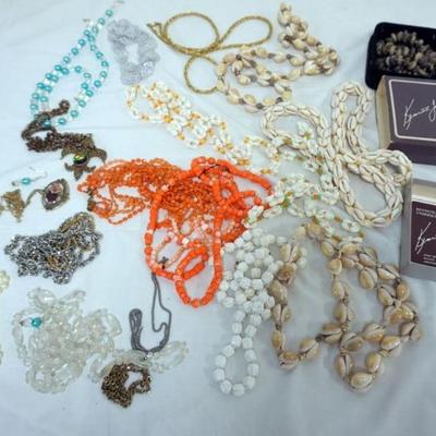 Sale Photo Thumbnail #173