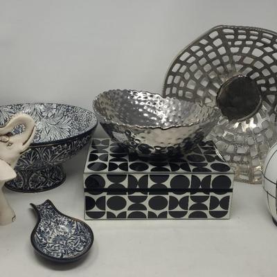 William Sonoma Collection  and More