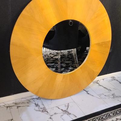 Round Mirror