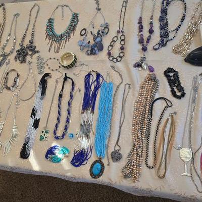 Sale Photo Thumbnail #18