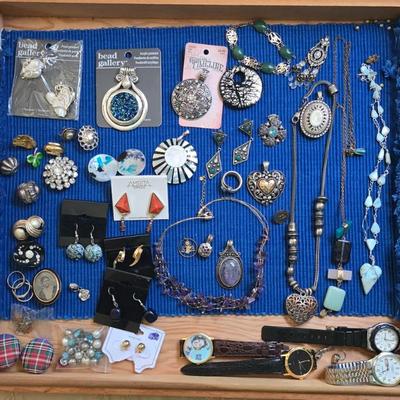 Sale Photo Thumbnail #17
