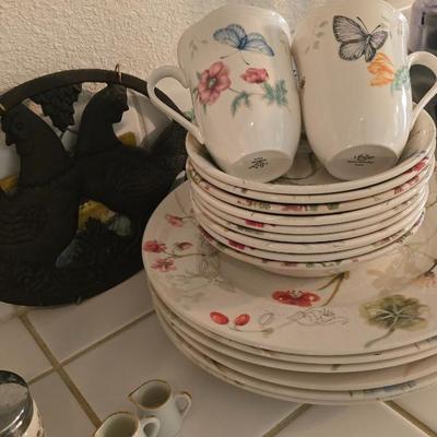 Sale Photo Thumbnail #86