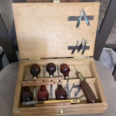 Engravers Tool Box With Tools