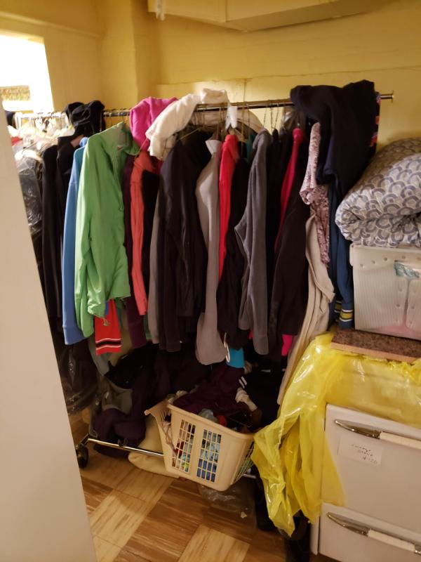 Sale Photo Thumbnail #197