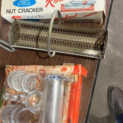 Vintage baking tools