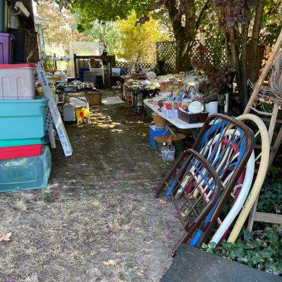 Estate sale photo