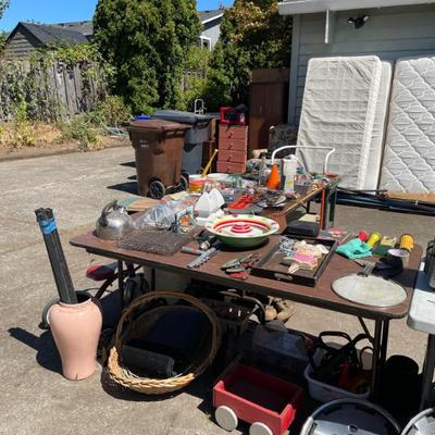 Estate sale photo