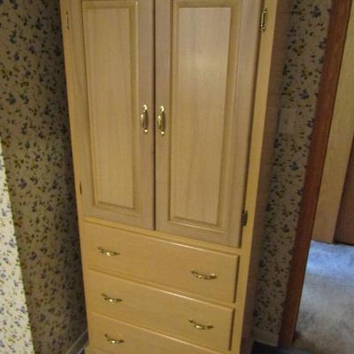 Sale Photo Thumbnail #193
