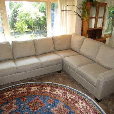 King Hickory sectional sofa