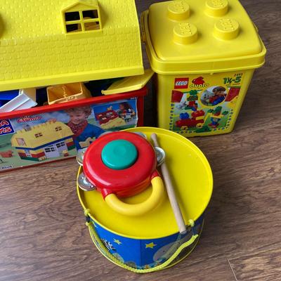 Children’s Building Blocks & Musical Toy Lot