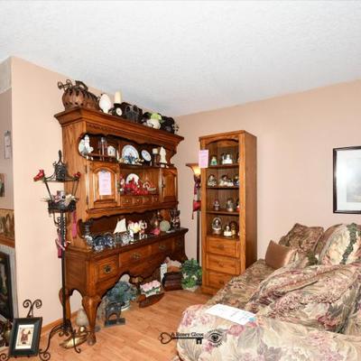 037 living room