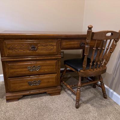 Small Office Desk With Chair