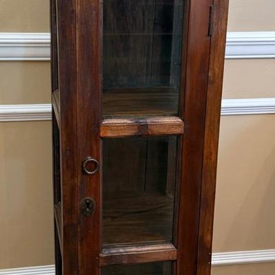 Vintage Curio Cabinet 