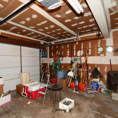 575 garage