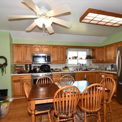 037 kitchen
