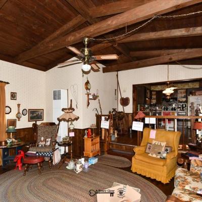 089 family room