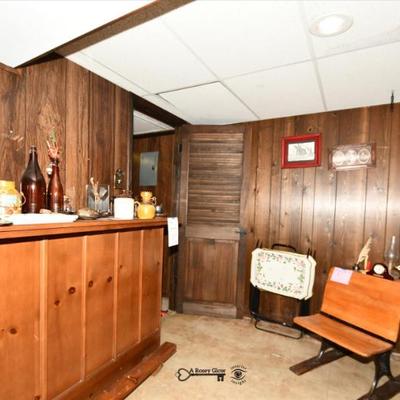 838 storage room
