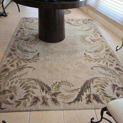 Large Earth Tone Accent Rug 92.5 X 130