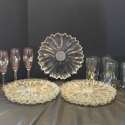 Hazel Atlas Sunflower Plates, Hand-Painted Champagne Flutes & Handblown Confetti Glasses