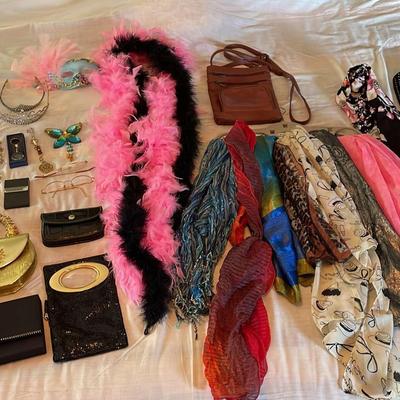 Gurlie Dress up Lot