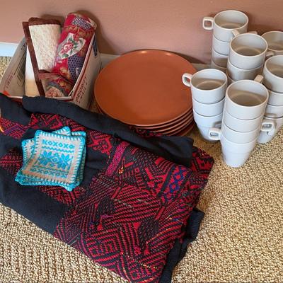 Kitchen & Dining Lot – White Coffee Mugs, Terracotta Plates & Woven Blanket