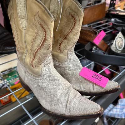 Sale Photo Thumbnail #262