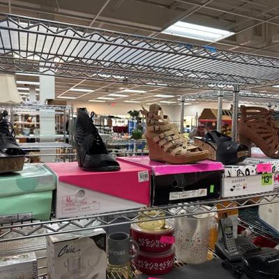 Sale Photo Thumbnail #158