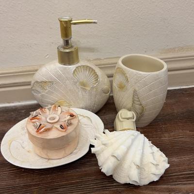 5 Piece Seashell Ocean Theme Bathroom Decorations