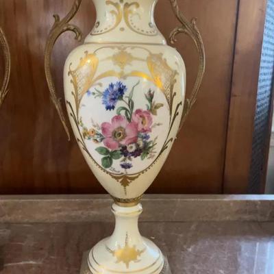 Floral Pattern Urns
