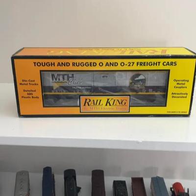 Rail King O and O-27 Freight Car Set