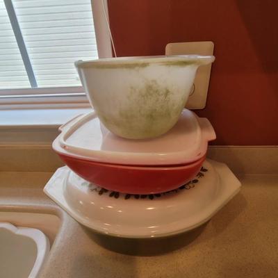 Pyrex and Fire King Vintage Cookware and Mixing Bowl