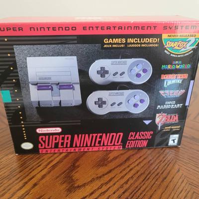 Super Nintendo Entertainment System SNES Classic Edition 