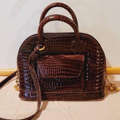 Vincenza Inc Embossed Alligator Handbag Celestial Zipper Pulls1993