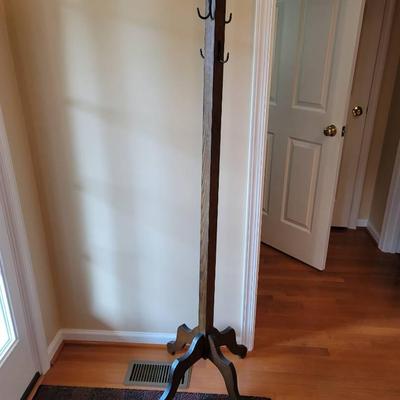 Solid Wood Hallway Or Bedroom Coat Tree - Vintage 