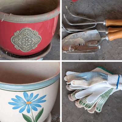 Garden Pots and Tools - 4 pc