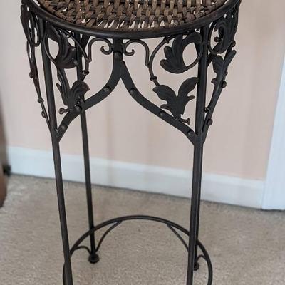 Plant Stand 